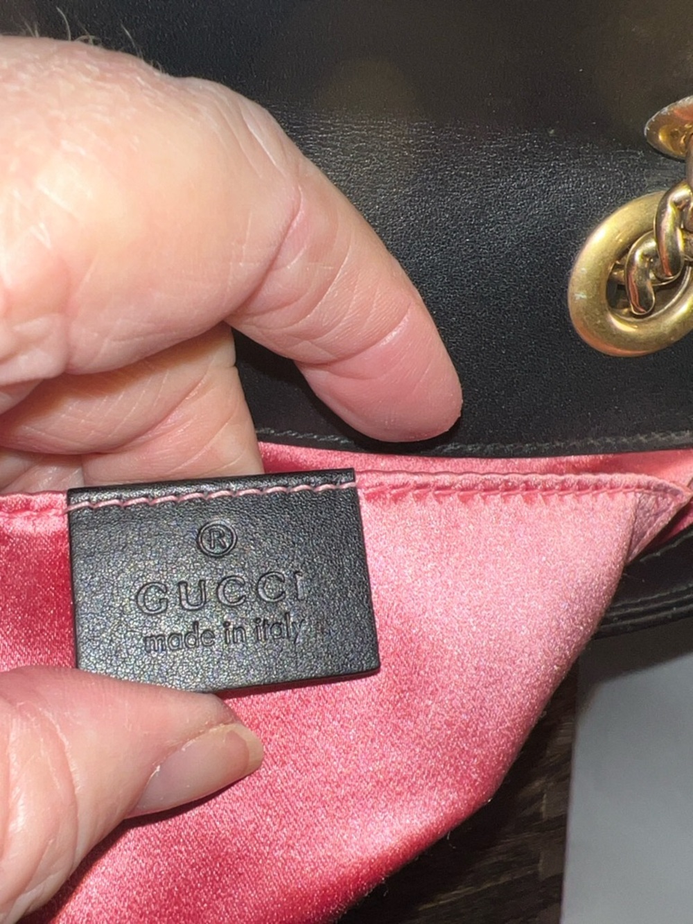 Gucci GG Marmont Matelasse Shoulder Bag - Picture 9 of 11
